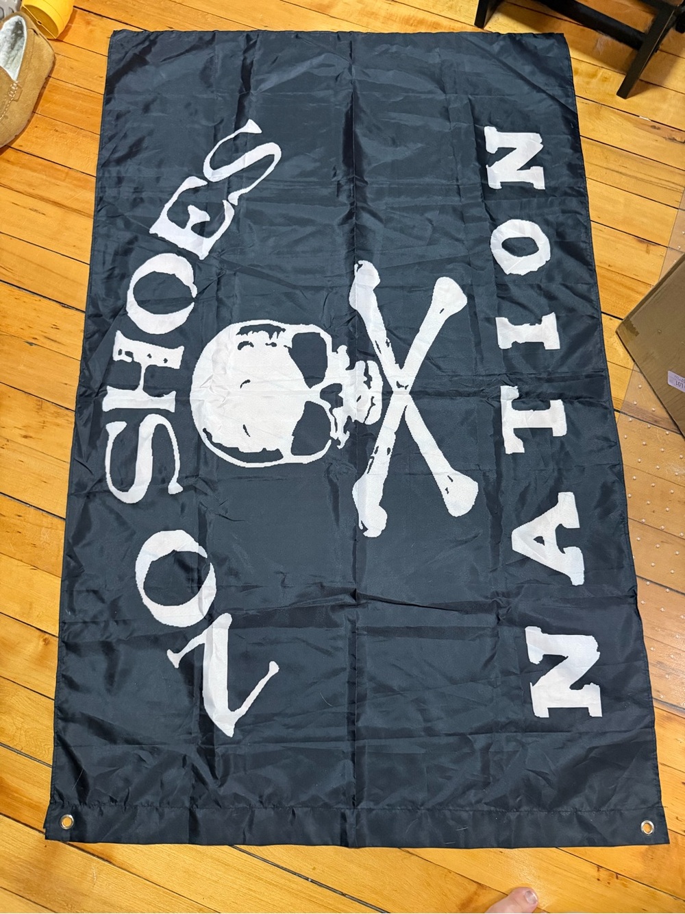 Kenny Chesney No Shoes Nation Skull Flag - Picture 3 of 5